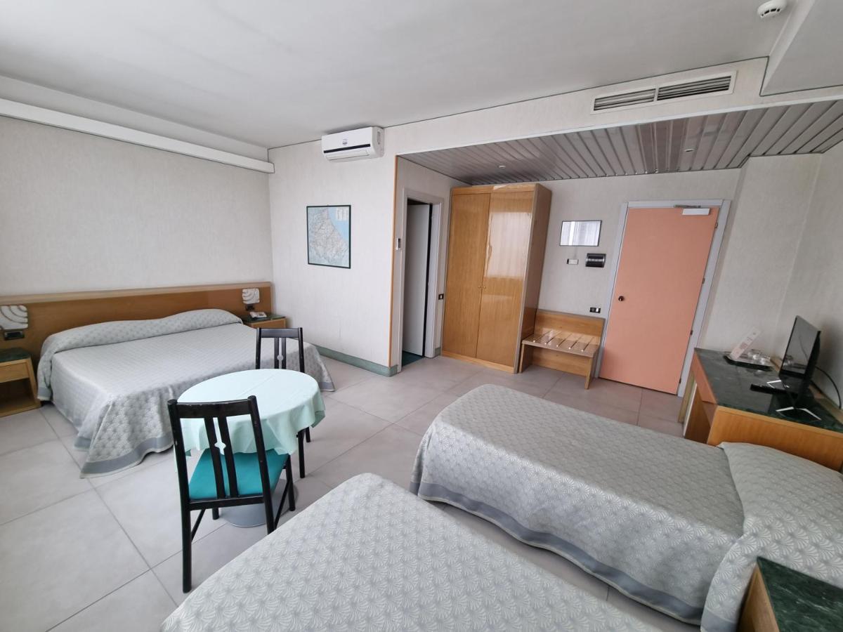 Hotel Thema روكّا سان جيوفانّي المظهر الخارجي الصورة