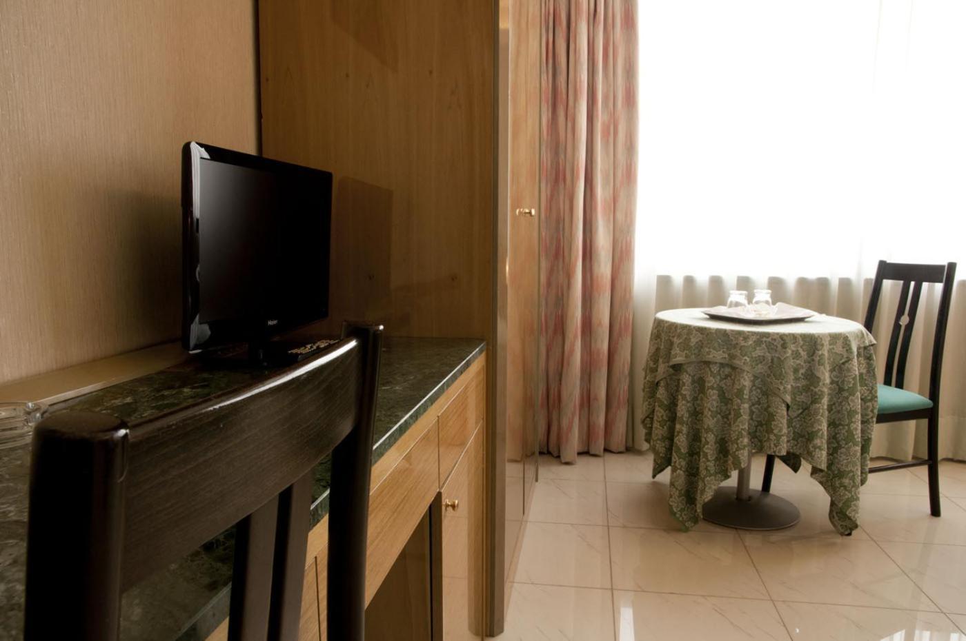 Hotel Thema روكّا سان جيوفانّي المظهر الخارجي الصورة