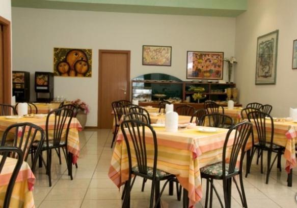 Hotel Thema روكّا سان جيوفانّي المظهر الخارجي الصورة
