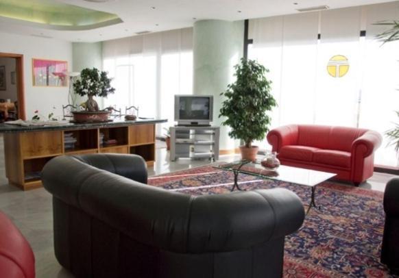 Hotel Thema روكّا سان جيوفانّي المظهر الخارجي الصورة